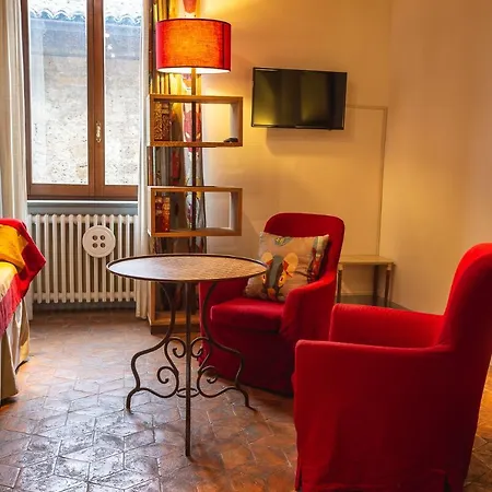 Sant'angelo 42 4* أورفييتو